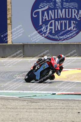 media/Aug-29-2025-TrackDaz (Fri) [[e7163b0dc3]]/A Group/12pm (Turn 11)/